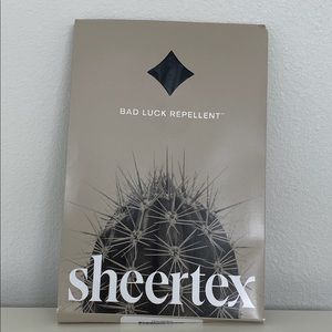 SHEERTEX- Shaping sheer tights- New in box 🌵